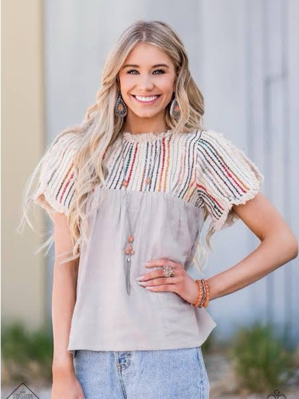 THML Women’s Boho Embroidered Fringe Top Medium